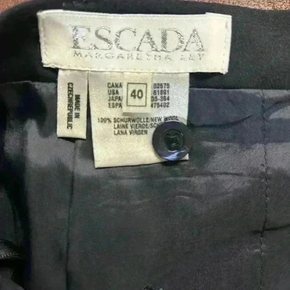 VINTAGE ESCADA by MARGRETHA LEY black wool pencil skirt size 40 from 1990’s - Picture 3 of 7